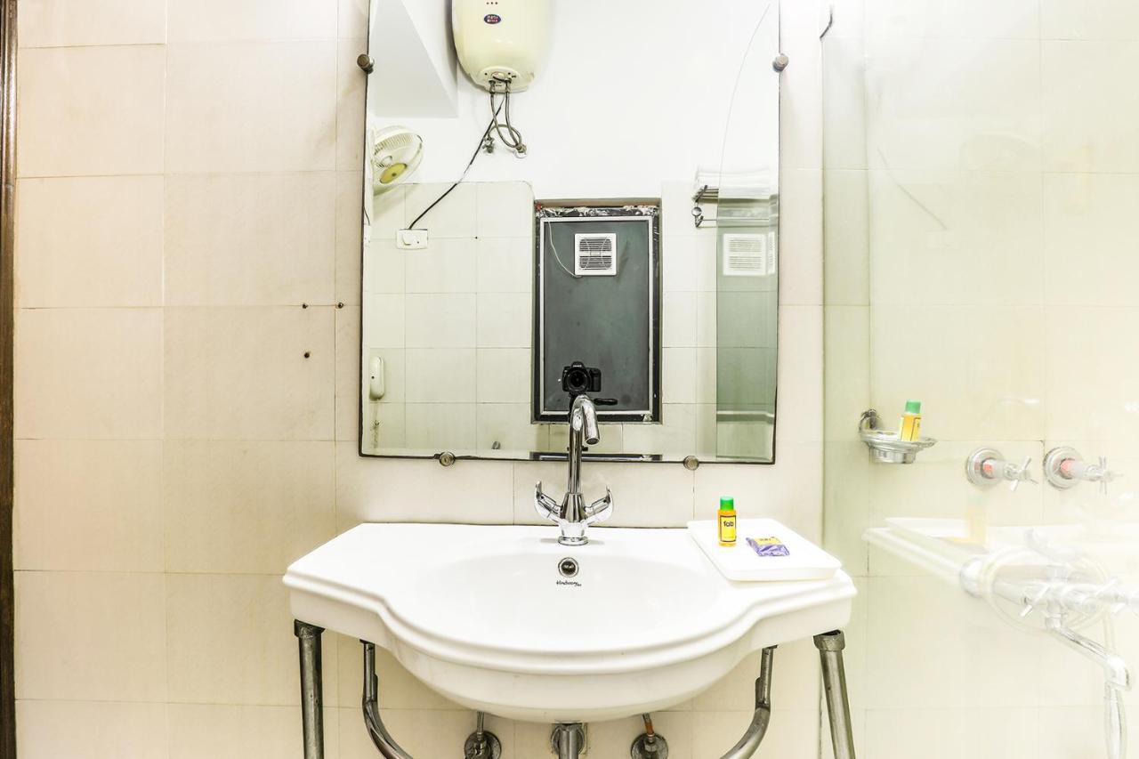 Fabhotel Conclave Boutique Új-Delhi Kültér fotó