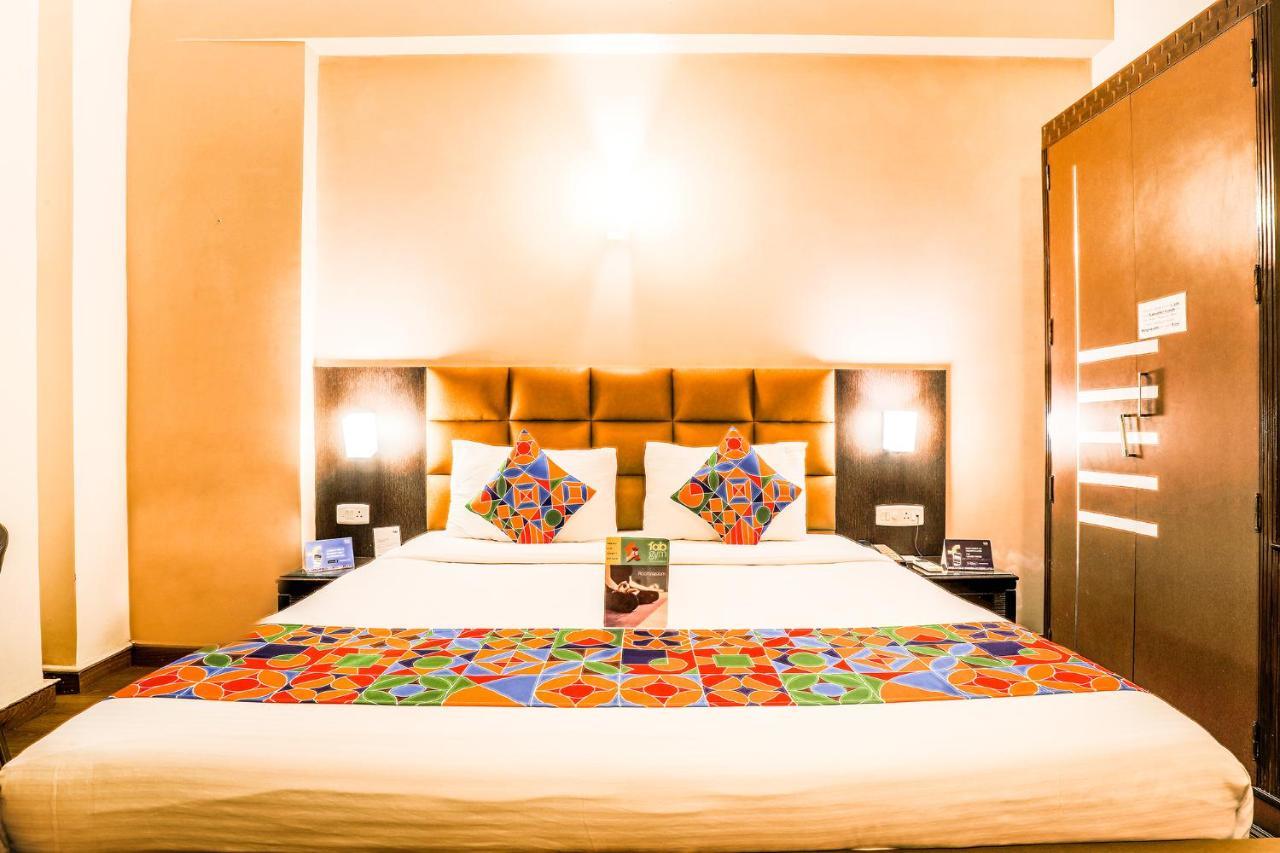 Fabhotel Conclave Boutique Új-Delhi Kültér fotó